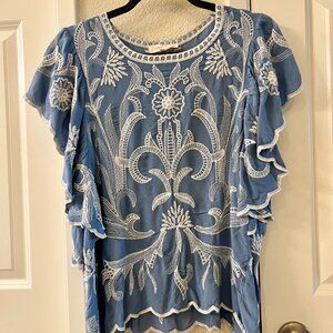 🌿 Solitaire Embroidered Boho Top - Size Large